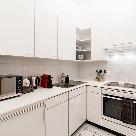 Maraini 17 By Quokka 360 - Panoramic Flat Near The Station Daire *