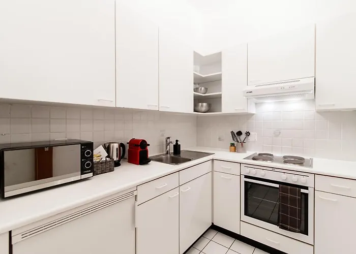 Maraini 17 By Quokka 360 - Panoramic Flat Near The Station Appartement *