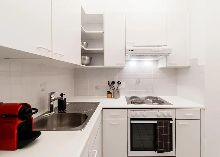 Maraini 17 By Quokka 360 - Panoramic Flat Near The Station Appartement *