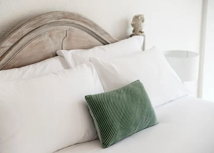 Apartment Maraini 17 By Quokka 360 - Panoramic Flat Near The Station