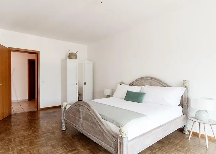 Maraini 17 By Quokka 360 - Panoramic Flat Near The Station Apartment Lugano